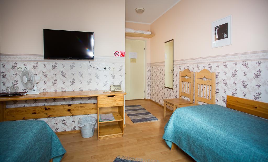 Katariina Guesthouse Rakvere Exterior photo