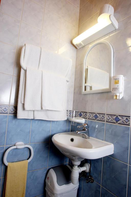 Katariina Guesthouse Rakvere Room photo